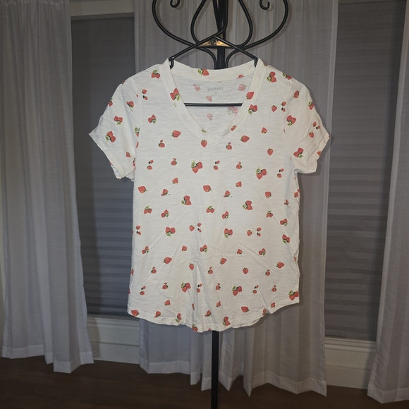 Old Navy Tops - Old Navy Strawberry Print Short Sleeve Tee